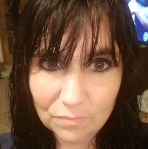 Meet your Posher, Daina